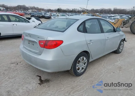 2010 Hyundai Elantra Gls z USA, uszkodzony, nr VIN KMHDU4AD8AU968710